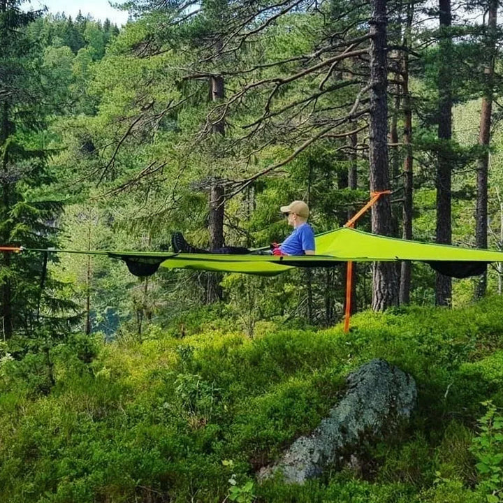 Triangle Hammock with Three-Point Anchor System and Elevated Sleeping Surface
