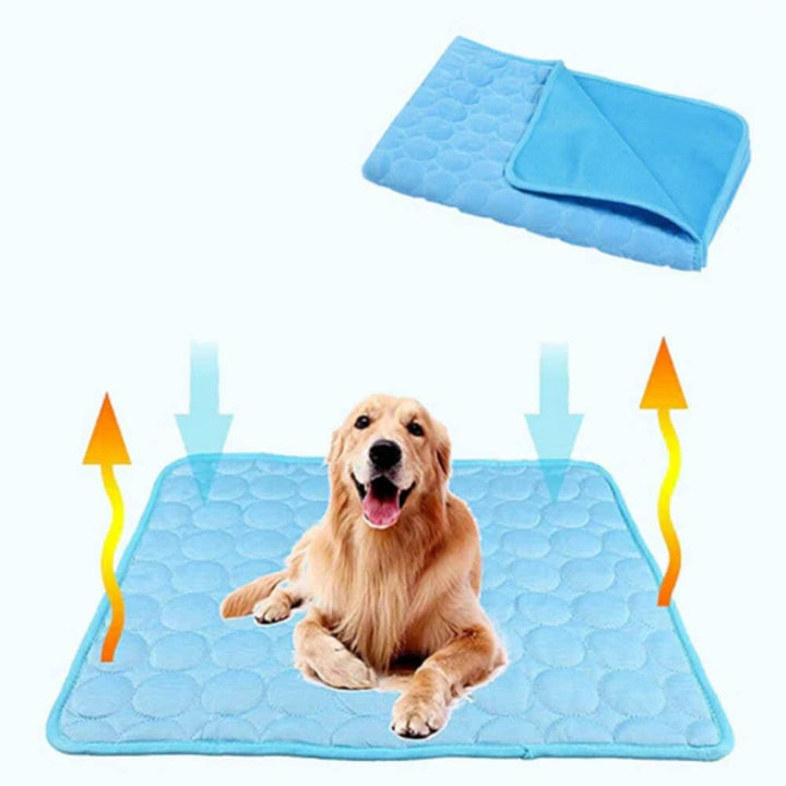 Pressure Activated Cooling Mat for Dogs with Self Recharging Gel, Foldable Design