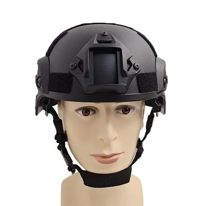Outdoor Tactical Helmet for Training