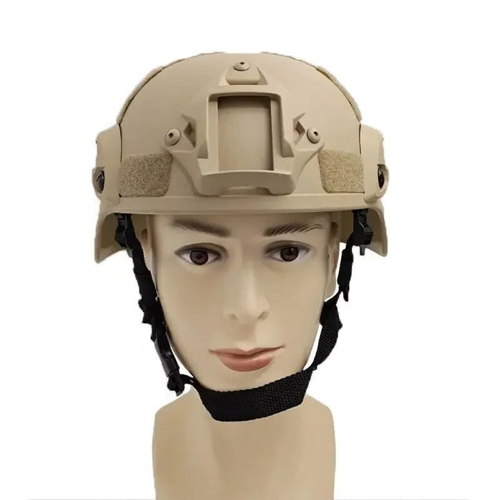 Outdoor Tactical Helmet for Training