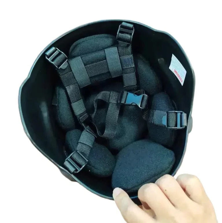 Outdoor Tactical Helmet for Training