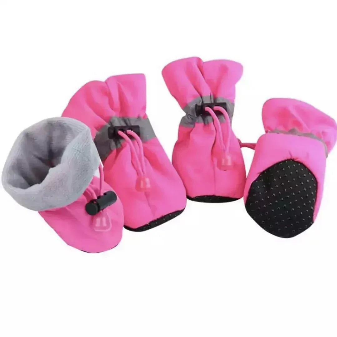 Dog Boots with Textured Rubber Sole and Thermal Lining for Winter Paw Protection