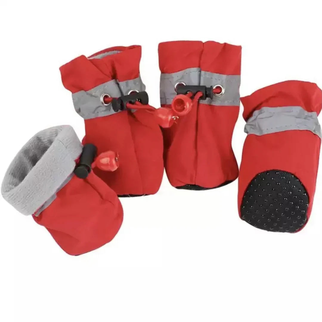 Dog Boots with Textured Rubber Sole and Thermal Lining for Winter Paw Protection