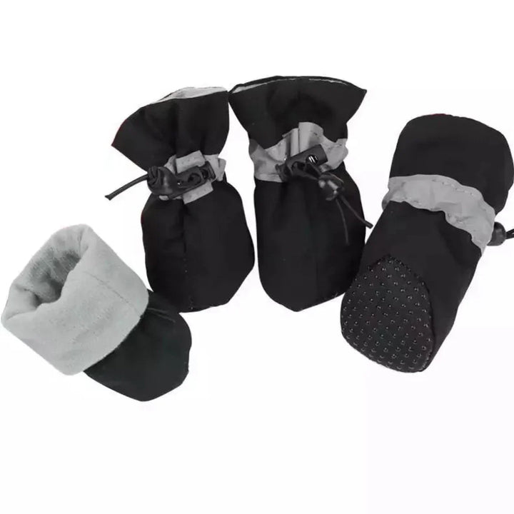 Dog Boots with Textured Rubber Sole and Thermal Lining for Winter Paw Protection